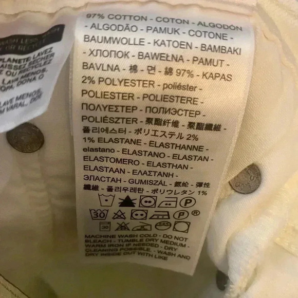 New Levi’s 501 High Rise White Button Fly Cut Off Shorts - Picture 6 of 7